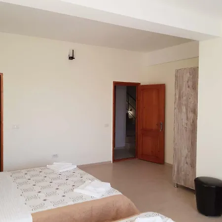 Nicol Casa de hóspedes 3*