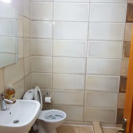 Nicol Guest house *