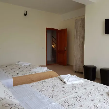 Nicol Guest house